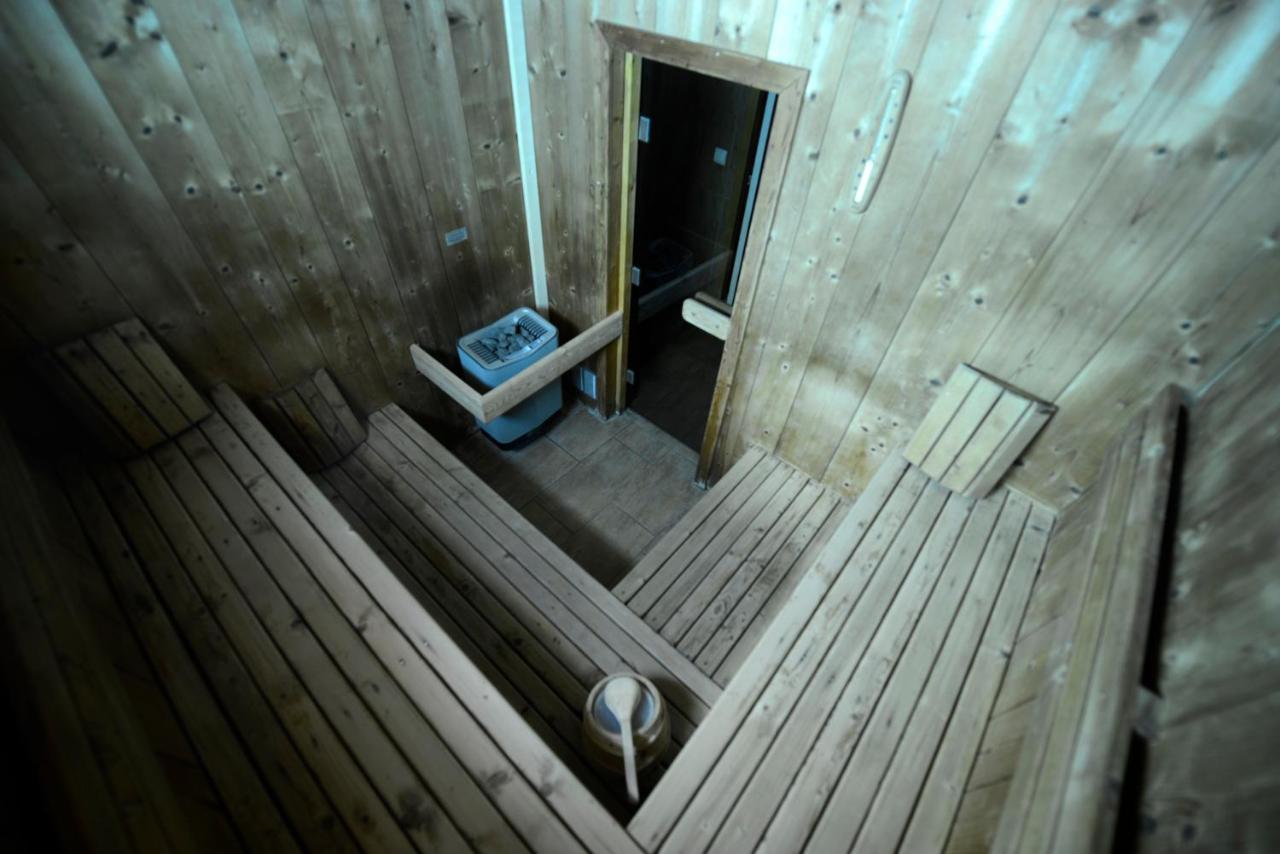 Appartements De La Chamoissiere Le Monetier-les-Bains Bagian luar foto