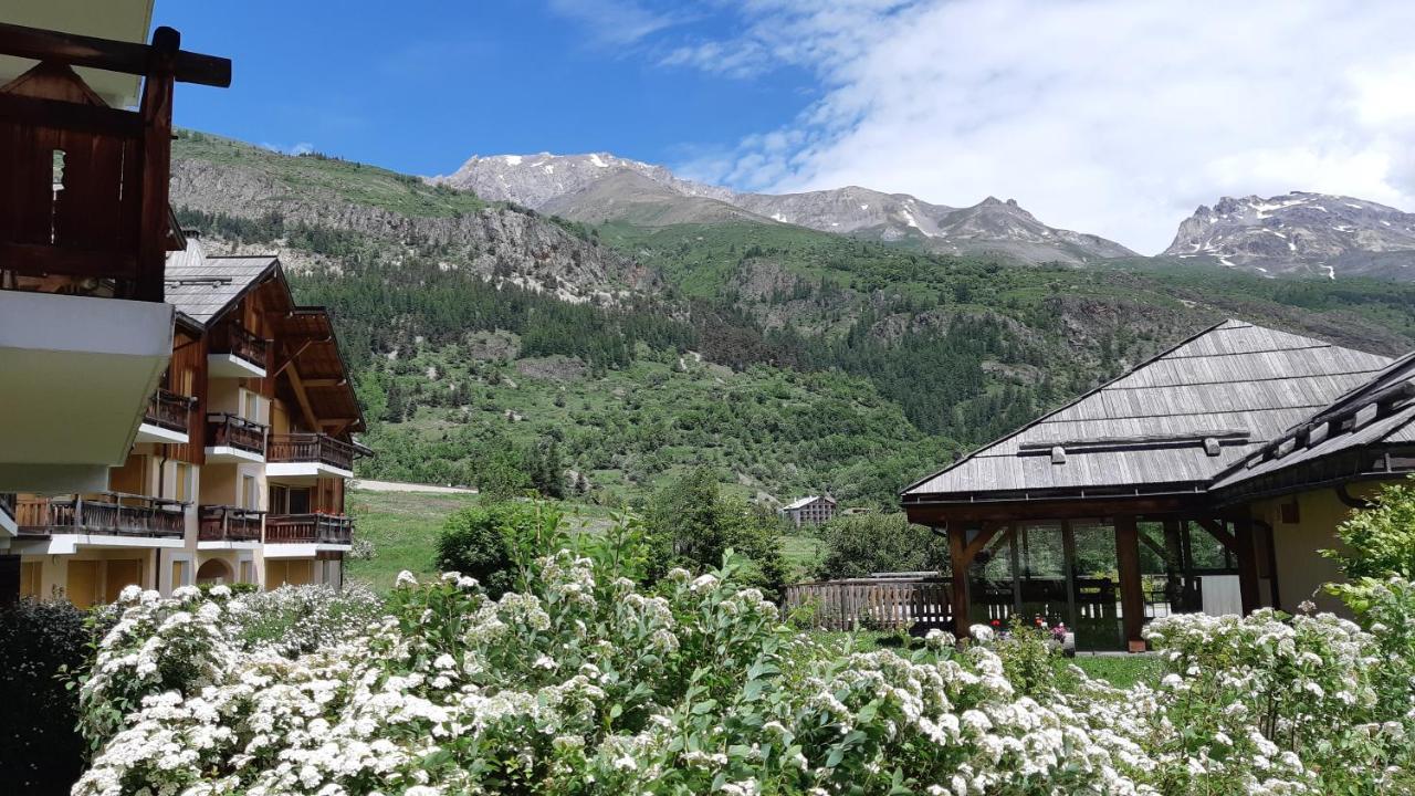 Appartements De La Chamoissiere Le Monetier-les-Bains Bagian luar foto
